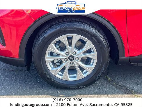 Used 2023 Ford Escape Active w/ Tech Pack #1 image 9