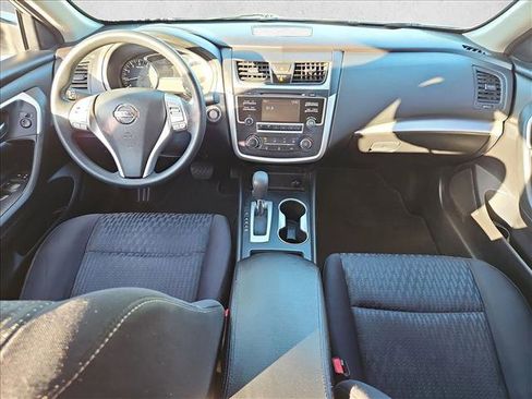 Used 2016 Nissan Altima 2.5 S w/ Power Driver Seat Package image 16