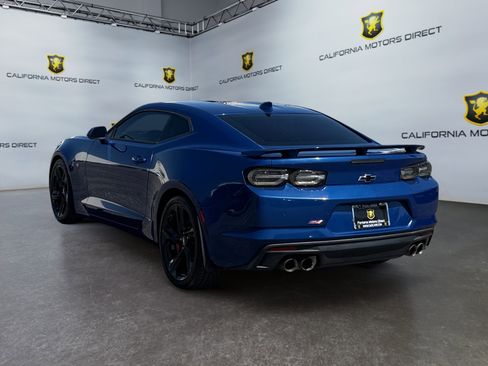 Used 2019 Chevrolet Camaro SS RWD image 3
