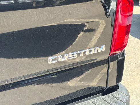 Used 2020 Chevrolet Silverado 1500 Custom w/ Custom Value Package RWD image 26