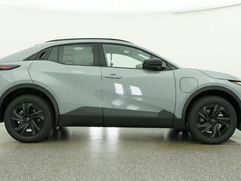 New 2026 Toyota C-HR AWD/4WD image 12
