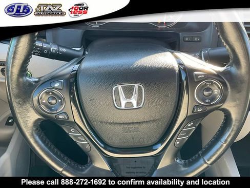 Used 2017 Honda Ridgeline RTL-E image 20