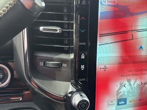 New 2026 RAM 2500 Limited image 15