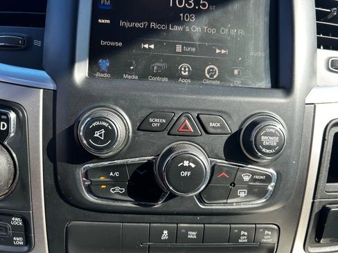 Used 2016 RAM 1500 Big Horn image 19