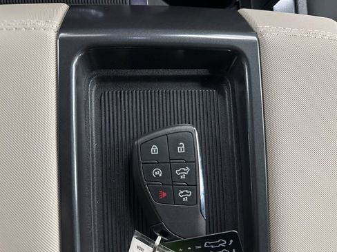 New 2026 GMC Hummer EV 4x4 Crew Cab image 36