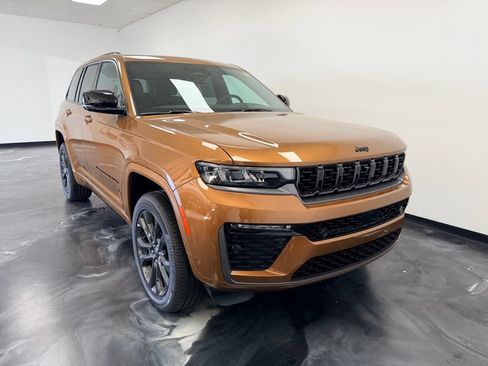 New 2026 Jeep Grand Cherokee Limited AWD/4WD image 25