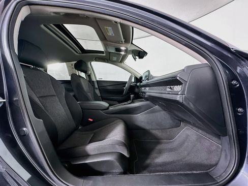 Used 2025 Honda Accord SE image 32