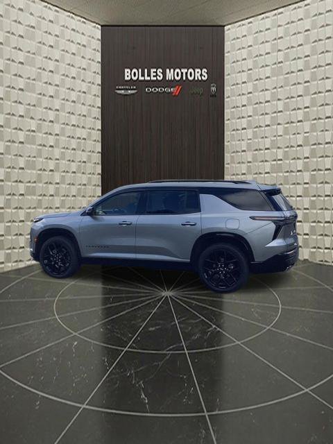 Used 2025 Chevrolet Traverse RS AWD/4WD image 10