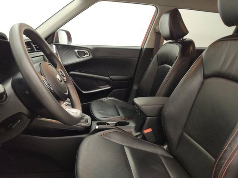 Used 2021 Kia Soul S FWD image 17