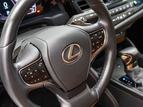 Used 2025 Lexus ES 350 w/ Premium Package FWD image 21