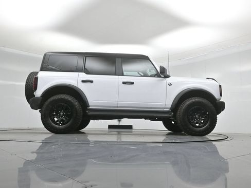 New 2026 Ford Bronco Outer Banks w/ Sasquatch Package AWD/4WD image 48