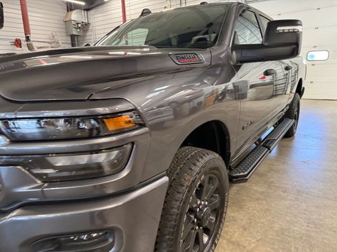 Used 2025 RAM 2500 Big Horn AWD/4WD image 41
