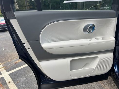 New 2026 Hyundai Ioniq 9 SE image 43