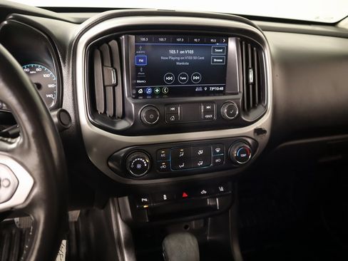 Used 2022 Chevrolet Colorado LT w/ Fleet Safety Package image 5