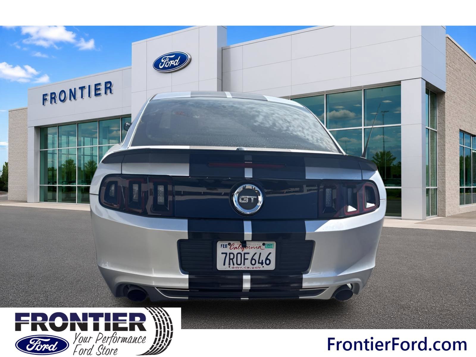 Used 2014 Ford Mustang GT Premium w/ Electronics Package RWD image 3