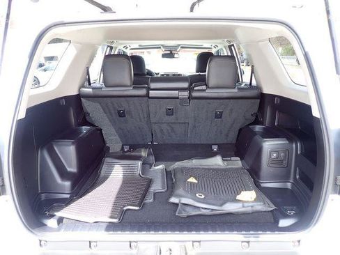 Certified 2018 Toyota 4Runner SR5 Premium image 6