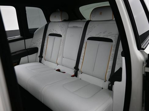 New 2026 Rolls-Royce Cullinan Black Badge AWD/4WD image 25