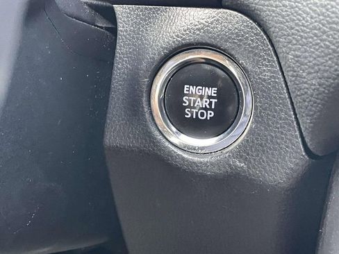 Used 2023 Toyota RAV4 XLE Premium image 39