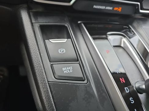 Used 2021 Honda CR-V Touring image 37