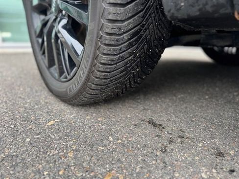 Used 2020 Kia Telluride SX w/ SX Prestige Package image 9