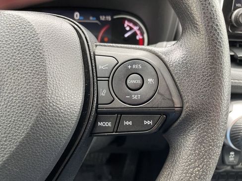 Used 2023 Toyota RAV4 XLE image 25