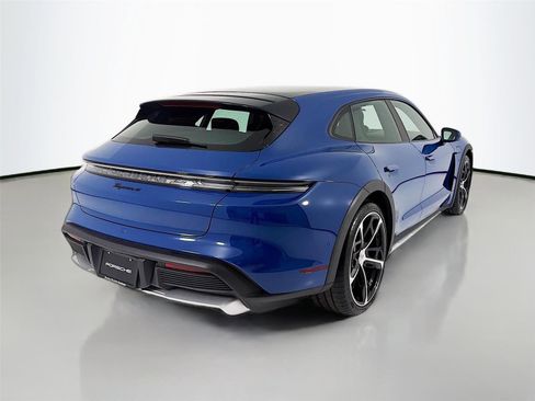 New 2025 Porsche Taycan 4 Cross Turismo AWD/4WD image 20