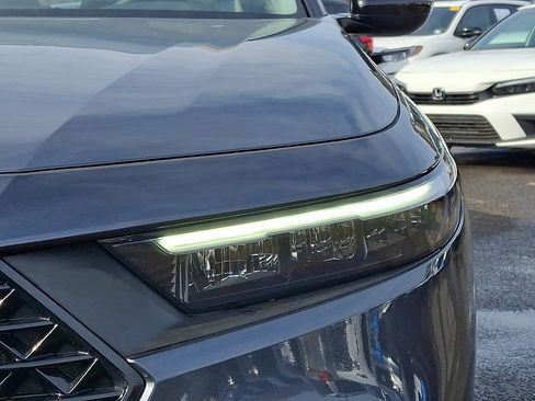 Used 2025 Honda Accord SE image 9