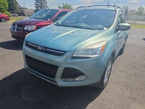 Used 2013 Ford Escape SE AWD/4WD image 2