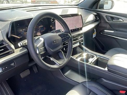 New 2026 Chevrolet Traverse LT w/ Midnight/Sport Edition image 10