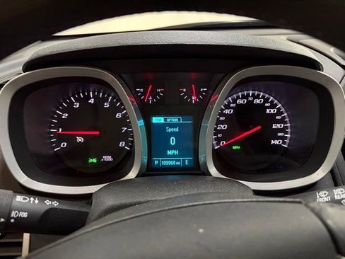 Used 2016 Chevrolet Equinox LTZ w/ Enhanced Convenience Package FWD image 42