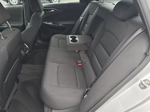 Used 2022 Chevrolet Malibu LT FWD image 26