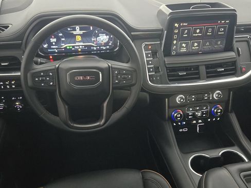 Used 2024 GMC Yukon AT4 w/ AT4 Premium Package AWD/4WD image 29