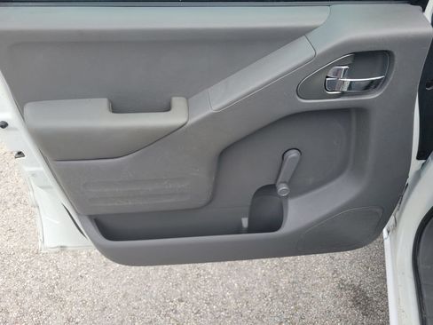 Used 2016 Nissan Frontier S RWD image 24