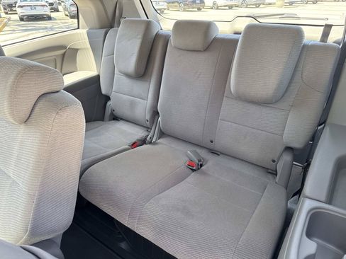 Used 2012 Honda Odyssey EX image 16