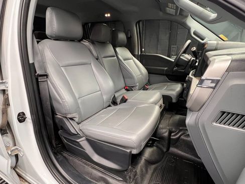 Used 2023 Ford F450 XL w/ 360-Degree Camera Package image 4