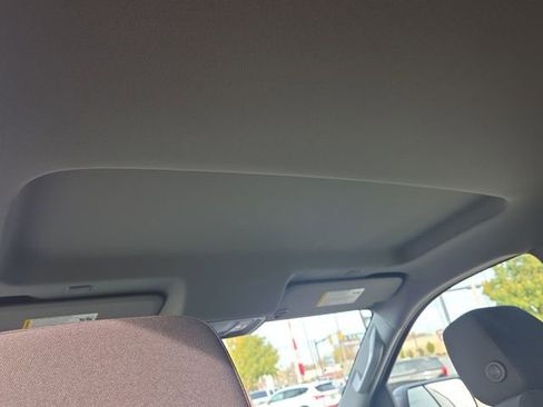 New 2026 GMC Sierra 1500 Elevation image 17