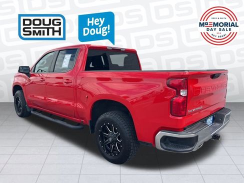 Used 2023 Chevrolet Silverado 1500 LT AWD/4WD image 30
