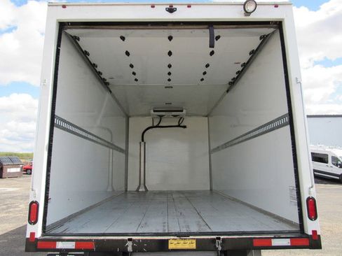 Used 2024 Chevrolet Express 3500 w/ Power Convenience Package RWD image 16