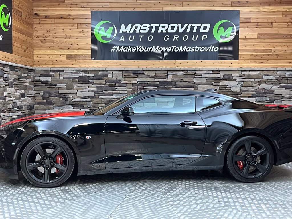 Used 2016 Chevrolet Camaro SS RWD image 15