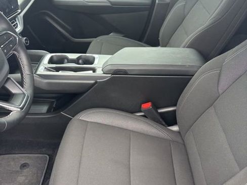 Used 2026 Chevrolet Equinox EV LT w/ Comfort Package AWD/4WD image 25
