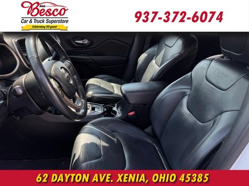 Used 2015 Jeep Cherokee Limited image 10