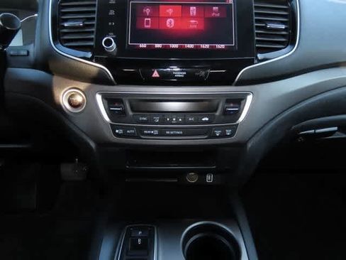 Certified 2021 Honda Ridgeline Sport image 21