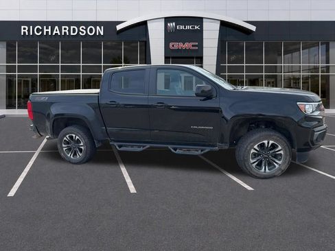 Used 2022 Chevrolet Colorado Z71 AWD/4WD image 34