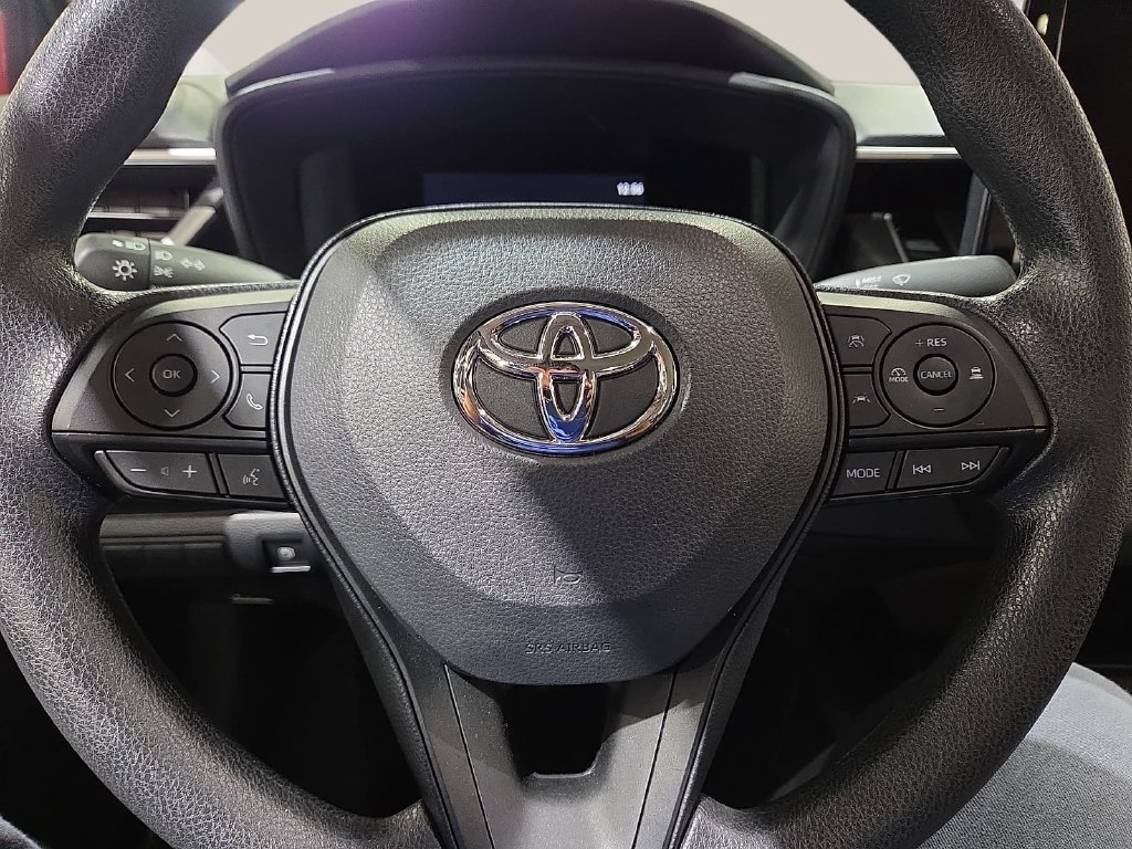 Certified 2026 Toyota Corolla LE FWD image 25