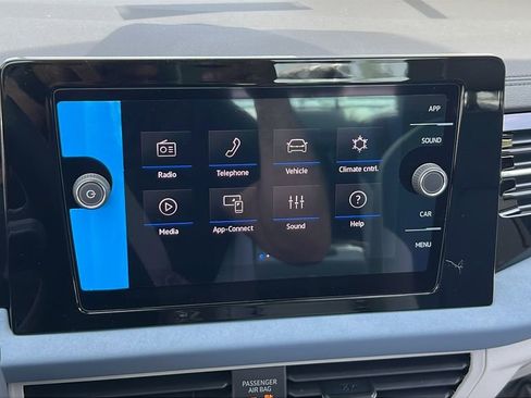New 2026 Volkswagen Jetta SE FWD image 25
