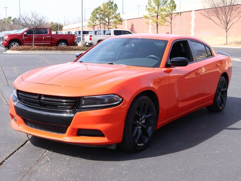 Used 2023 Dodge Charger SXT w/ Blacktop Package image 25