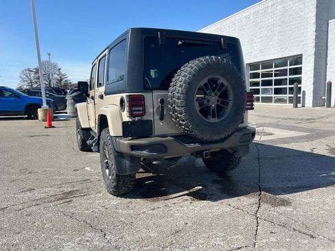 Certified 2016 Jeep Wrangler Unlimited Sahara image 23