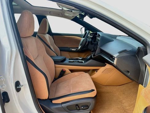 Used 2023 Lexus RZ 450e Premium w/ Accessory Package (2T) AWD/4WD image 15