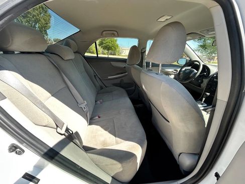 Used 2010 Toyota Corolla LE image 14