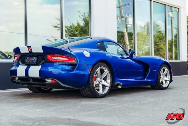 Used 2013 SRT Viper GTS w/ GTS Laguna Interior Pkg RWD image 39